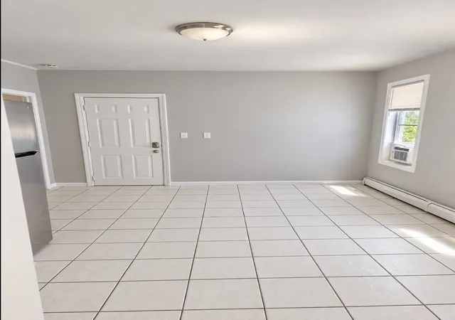 Listing Photo 5 - Condo for sale in building located at 83-85 Pilling St, Haverhill, MA 01832