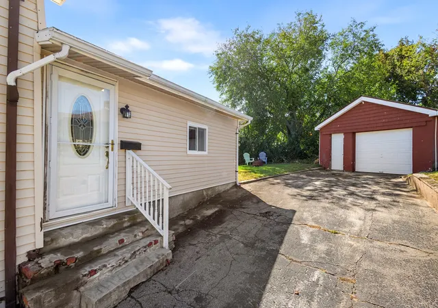 Photo 3 of Single family home for sale at 2113 Pleasant St, Fall River, MA 02723 | MLS# 73587066 | Listing updated on 2026-10-10