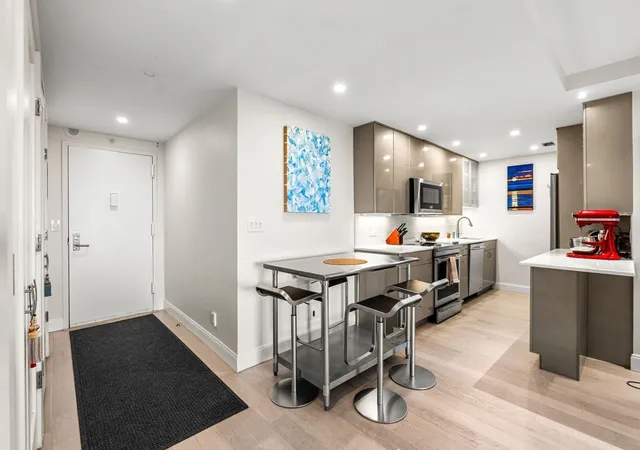Listing Photo 5 - Condo for sale in Jamaicaway Twr & Townhouses located at 111 Perkins St, Boston, MA 02130 - Unit #91