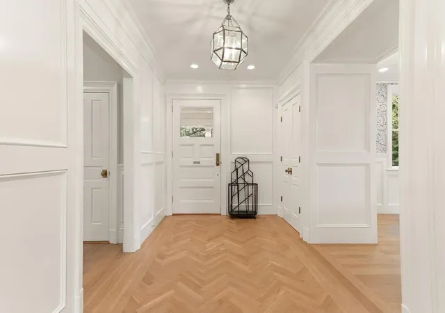 Photo 2 of Mansion for sale at 4 Eliot Rd, Lexington, MA 02421 | MLS# 73572936 | Listing updated on 2026-09-12