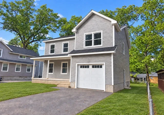 Single family home for sale at 45 Goldenrod St, Springfield, MA 01109 | MLS# 73573933