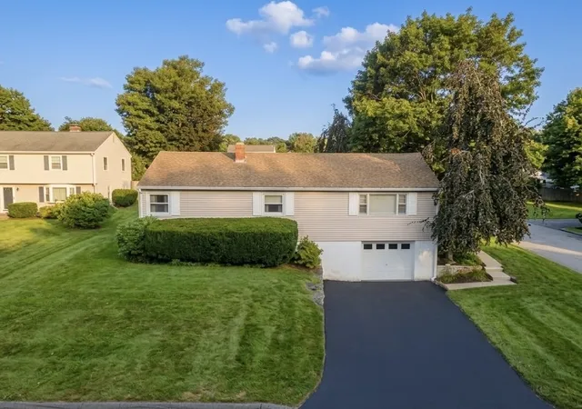 Photo 1 of Sale Pending at 36 Revere St, Worcester, MA 01604 | MLS# 73570013 | Listing updated on 2026-09-29