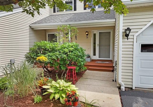 Photo 2 of Condo for sale at 35 Belgian Ln #35, Leominster, MA 01453 | MLS# 73577881 | Listing updated on 2026-10-05
