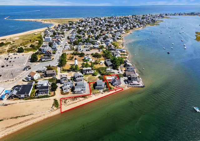 Photo 2 of Single family home for sale at 17 82nd Street, Newburyport, MA 01950 | MLS# 73571579 | Listing updated on 2026-09-07