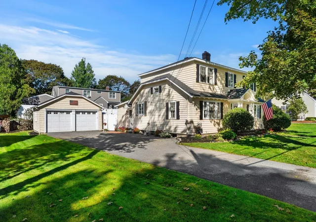 Photo 2 of Single family home for sale at 4 George, Andover, MA 01810 | MLS# 73572444 | Listing updated on 2026-09-23
