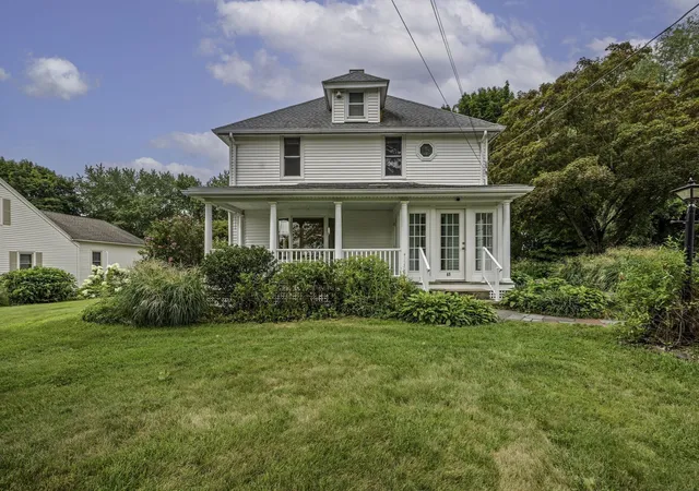 Photo 3 of Sale Pending at 69 East St, South Hadley, MA 01075 | MLS# 73572578 | Listing updated on 2026-09-30