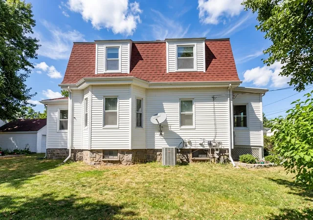 Photo 2 of Single family home for sale at 78 Arnold St, Quincy, MA 02169 | MLS# 73587188 | Listing updated on 2026-10-10