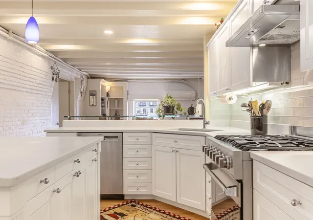 Photo 3 of Condo for sale at 33 Commercial Wharf #41-42, Boston, MA 02110 | MLS# 73574338 | Listing updated on 2026-09-13