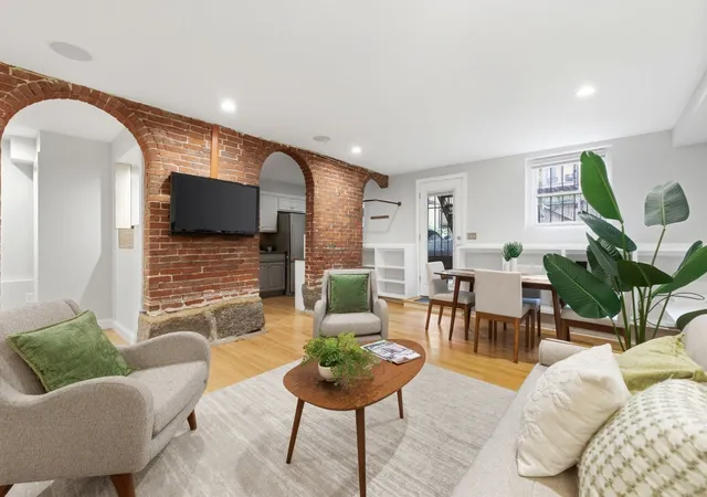 Photo 2 of Condo for sale at 36 Worcester Sq #A, Boston, MA 02118 | MLS# 73572933 | Listing updated on 2026-10-08
