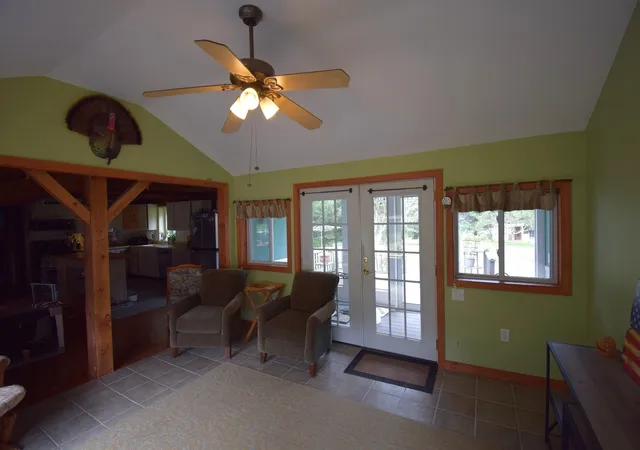 Photo 4 of Single family home for sale at 287 Middle Rd, Brentwood, NH 03833 | MLS# 73570923 | Listing updated on 2026-09-06