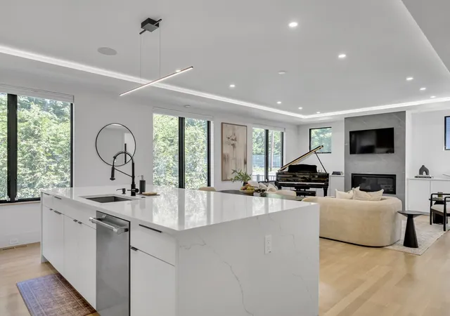 Photo 4 of Condo for sale at 1242-1244 Beacon St #1242, Waban, MA 02468 | MLS# 73573866 | Listing updated on 2026-09-15