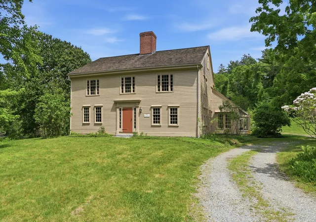 Photo 3 of Single family home for sale at 18b - 20 Powder Ml Rd, Concord, MA 01742 | MLS# 73571200 | Listing updated on 2026-09-06