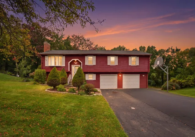 Photo 1 of Single family home for sale at 131 Beacon Hl Rd, West Springfield, MA 01089 | MLS# 73585852 | Listing updated on 2026-10-22