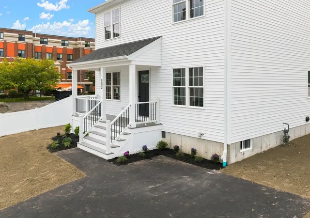 Photo 2 of Single family home for sale at 181 Wellington, Fall River, MA 02720 | MLS# 73581320 | Listing updated on 2026-09-28