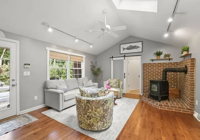 Photo 4 of Sale Pending at 11 Barrett, Bellingham, MA 02019 | MLS# 73574097 | Listing updated on 2026-09-24