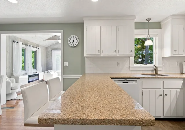 Photo 4 of Sale Pending at 48 Audubon Cir, Centerville, MA 02632 | MLS# 73570364 | Listing updated on 2026-10-07