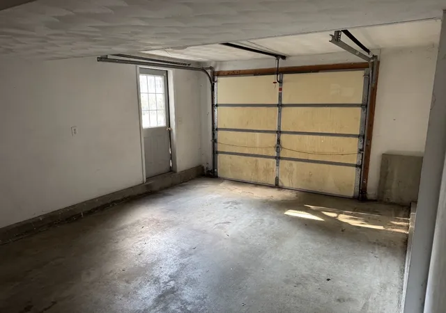 Photo 3 of Single family home for sale at 781 Boston Rd, Billerica, MA 01821 | MLS# 73567869 | Listing updated on 2026-09-17