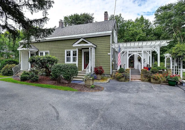 Photo 3 of Single family home for sale at 647 Main St #B, North Oxford, MA 01537 | MLS# 73570646 | Listing updated on 2026-09-05