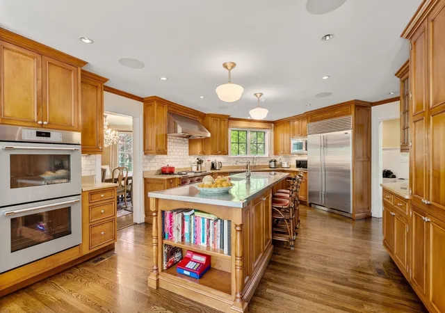 Photo 3 of Mansion for sale at 90 Suffolk Rd, Chestnut Hill, MA 02467 | MLS# 73579970 | Listing updated on 2026-10-25