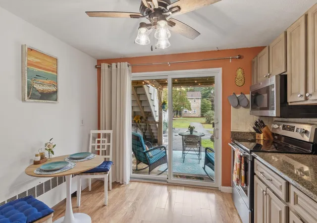 Photo 2 of Sale Pending at 20b Washington Park Dr #6, Andover, MA 01810 | MLS# 73573963 | Listing updated on 2026-09-28