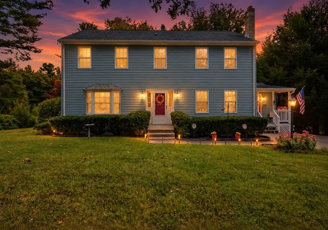 Single family home for sale at 8 Glenmere Rd, Charlton, MA 01507 | MLS# 73579170