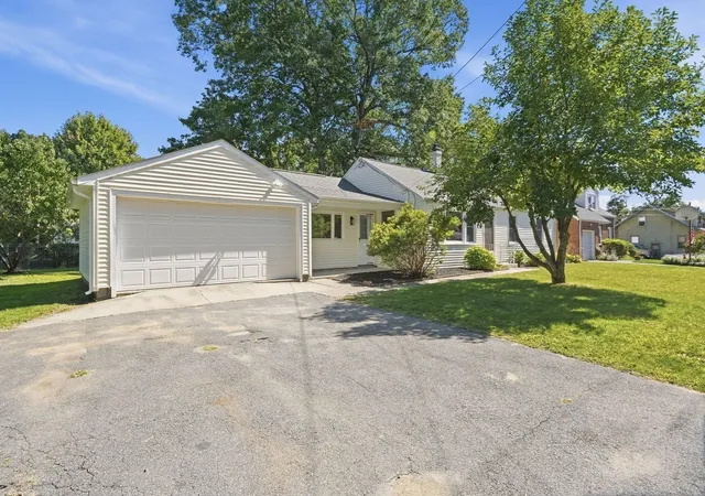 Photo 2 of Single family home for sale at 145 Gates Ave, East Longmeadow, MA 01028 | MLS# 73578794 | Listing updated on 2026-10-25