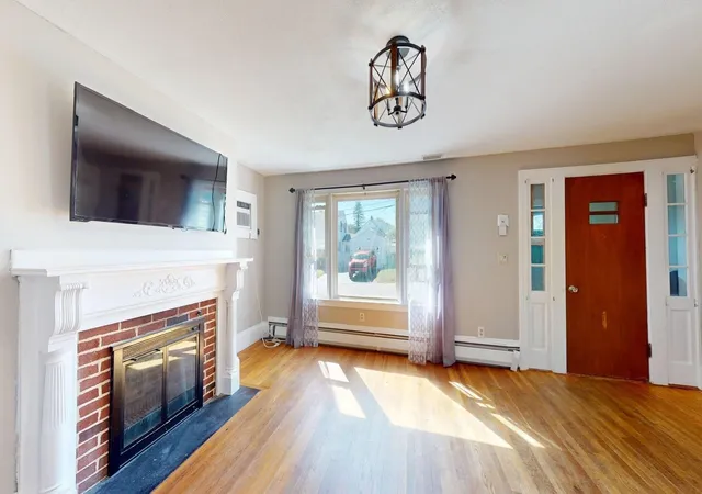 Photo 2 of Single family home for sale at 35 Newtonville Ave, Fitchburg, MA 01420 | MLS# 73579242 | Listing updated on 2026-10-23