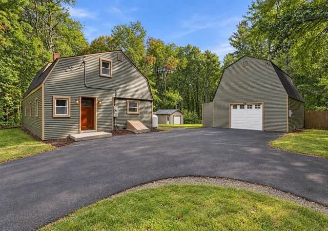 Single family home for sale at 258 Pelham Hl Rd, Shutesbury, MA 01072 | MLS# 73583335