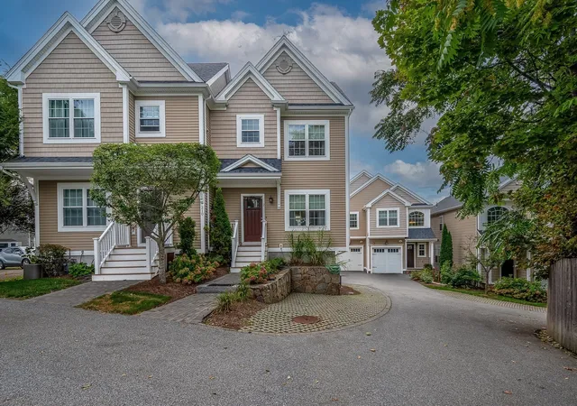Photo 1 of Condo for sale at 210 S Quinsigamond Ave #2, Shrewsbury, MA 01545 | MLS# 73575094 | Listing updated on 2026-09-14
