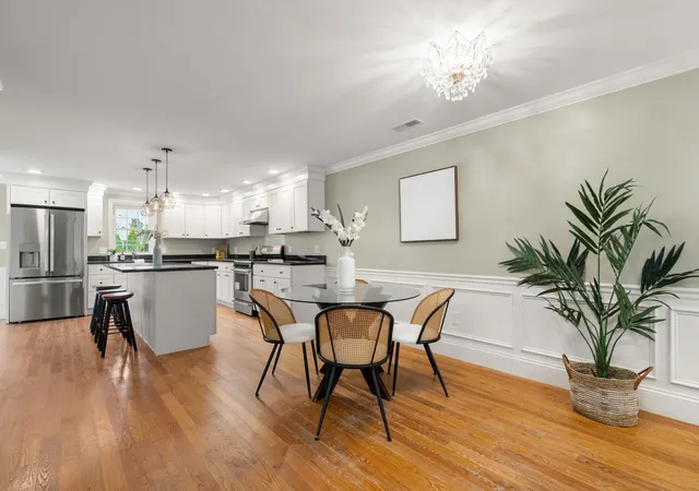 Photo 4 of Condo for sale at 34 Park St #34, Arlington, MA 02474 | MLS# 73574272 | Listing updated on 2026-10-03
