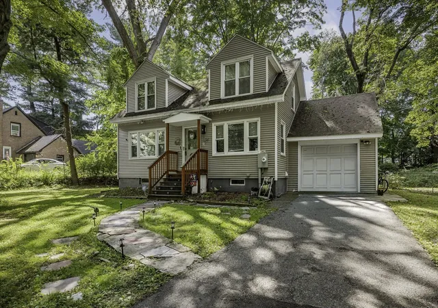 Single family home for sale at 1100 Roosevelt Ave, Springfield, MA 01109 | MLS# 73576016