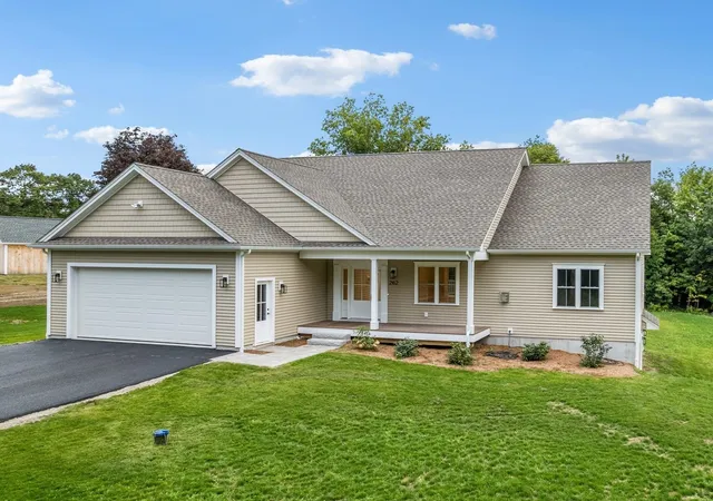 Photo 1 of Sale Pending at 262 Glenwood Rd, Rutland, MA 01543 | MLS# 73575778 | Listing updated on 2026-09-23