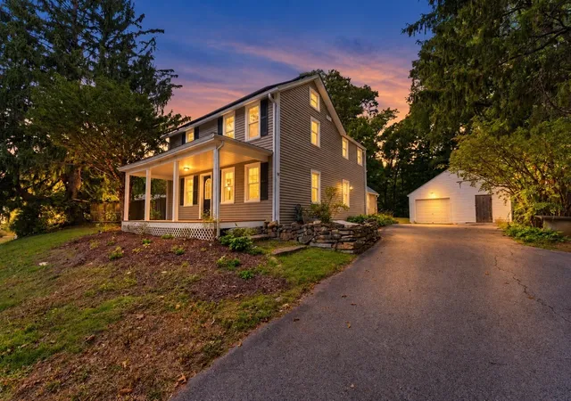 Photo 1 of Single family home for sale at 82 Boston Rd, Sutton, MA 01590 | MLS# 73585020 | Listing updated on 2026-10-04