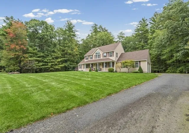 Photo 2 of Sale Pending at 14 Natures Way, Pelham, NH 03076 | MLS# 73585265 | Listing updated on 2026-10-04