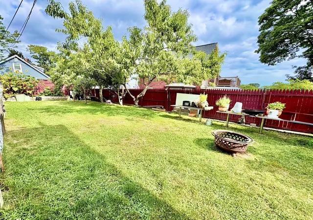 Photo 3 of Sale Pending at 32 Grant St, Lynn, MA 01902 | MLS# 73572977 | Listing updated on 2026-09-30