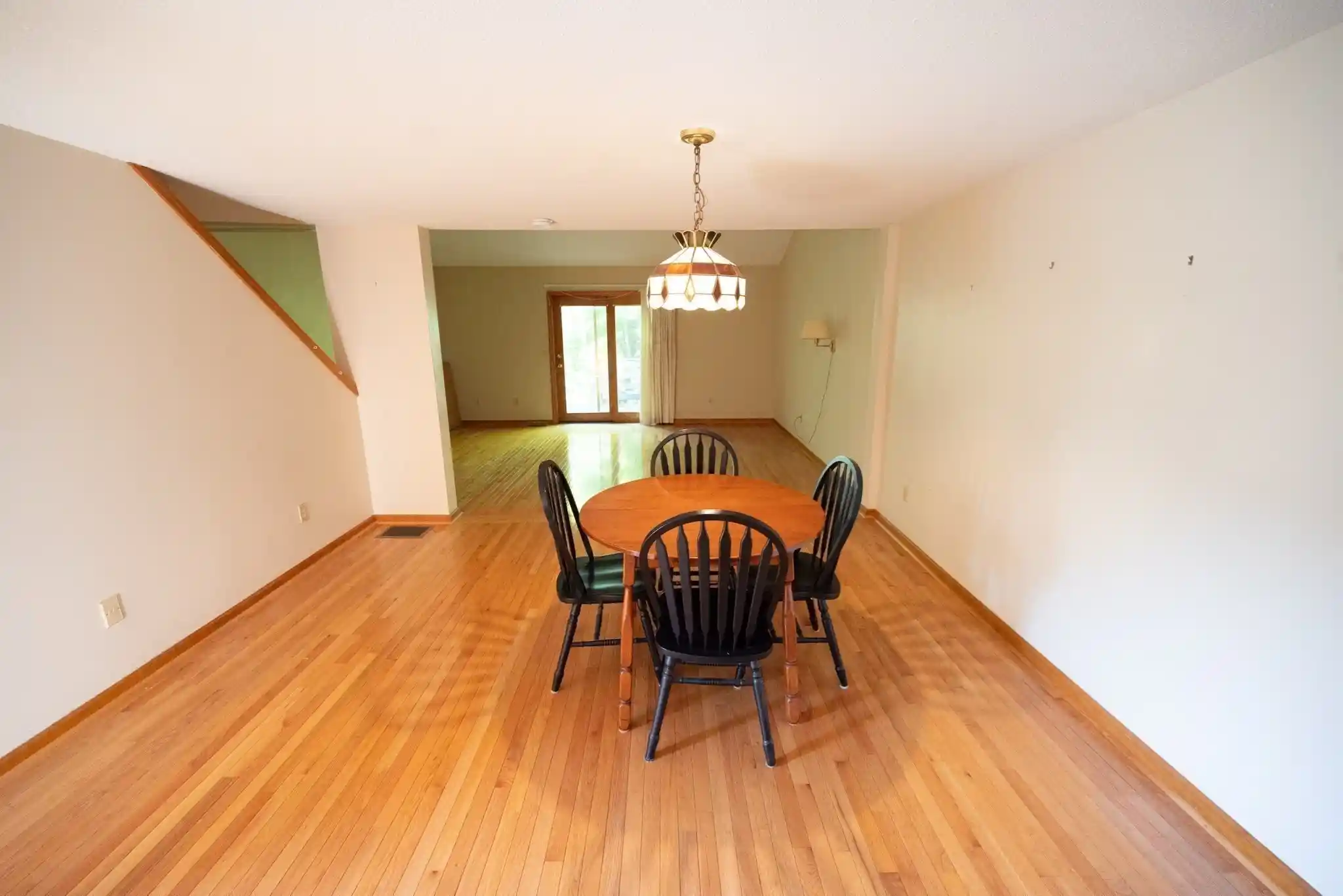 Listing Photo 2 - Condo for sale in 91 Briar Wy located at 91 Briar Wy, Greenfield, MA 01301 - Unit #91