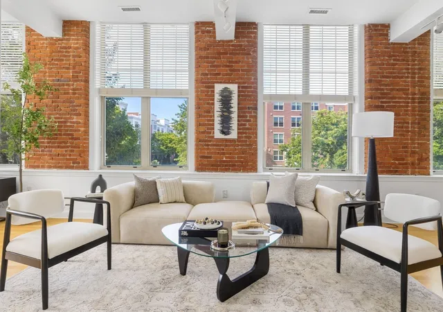 Photo 3 of Sale Pending at 11 Lake St #111, Wakefield, MA 01880 | MLS# 73570913 | Listing updated on 2026-09-24