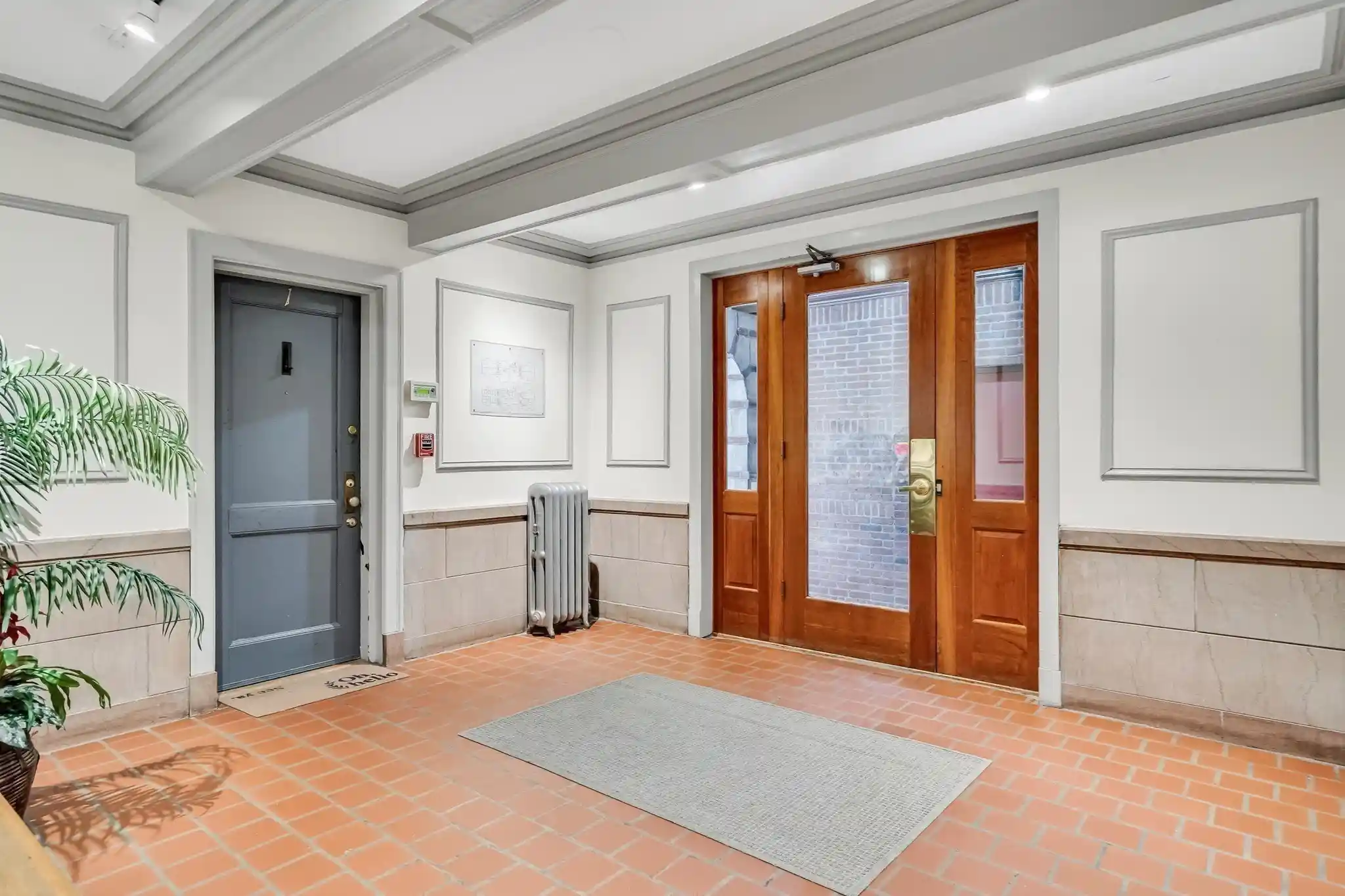 Listing Photo 2 - Condo for sale in 43 Linnaean located at 43 Linnaean, Cambridge, MA 02138 - Unit #24