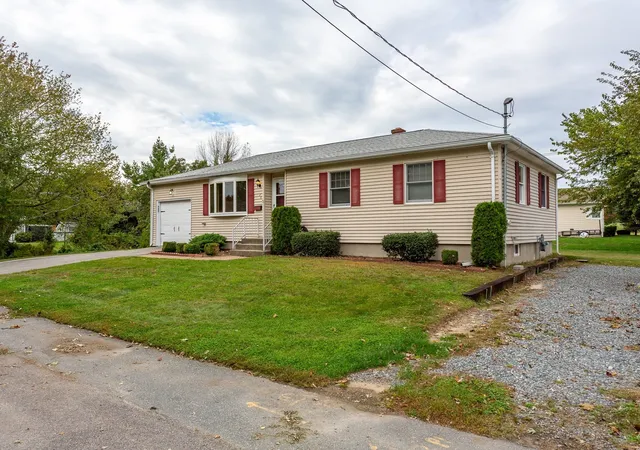 Photo 2 of Single family home for sale at 26 Midland Rd, Somerset, MA 02726 | MLS# 73589487 | Listing updated on 2026-10-16