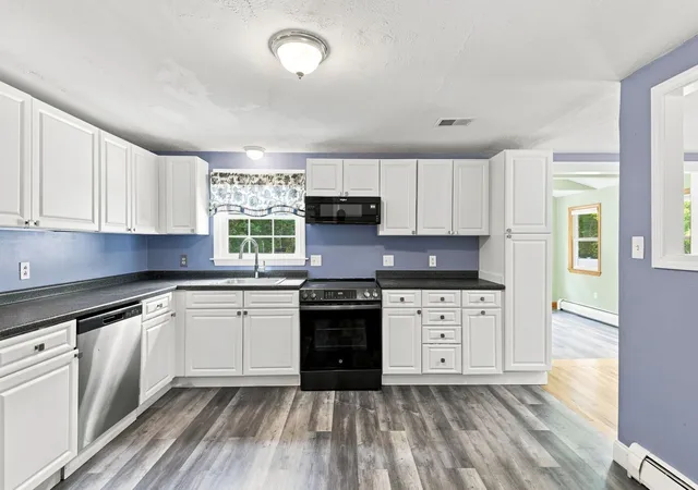 Photo 4 of Sale Pending at 8 Victory Rd, North Billerica, MA 01862 | MLS# 73574264 | Listing updated on 2026-10-07
