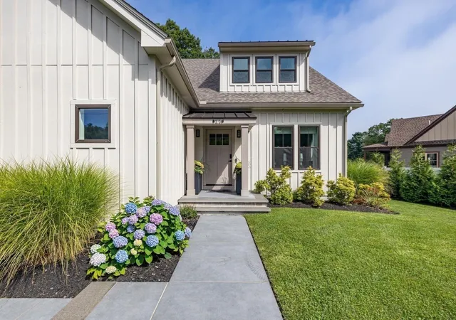 Photo 4 of Single family home for sale at 23 Kingston St, Kingston, MA 02364 | MLS# 73574154 | Listing updated on 2026-10-03