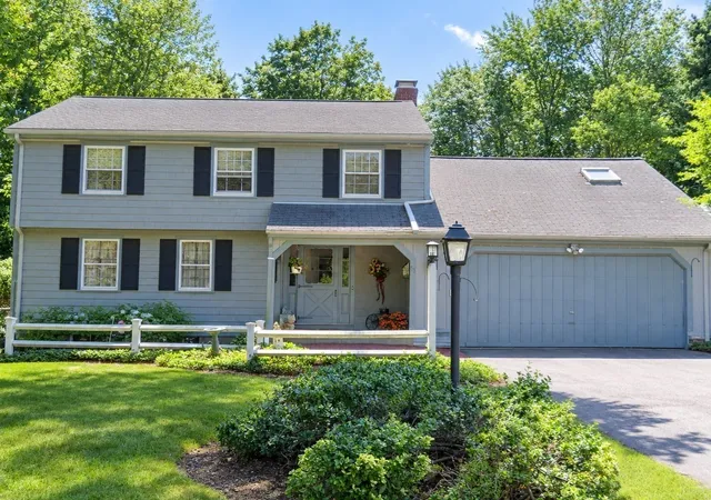 Photo 2 of Single family home for sale at 23 Donna Dr, Hanover, MA 02339 | MLS# 73575276 | Listing updated on 2026-09-16
