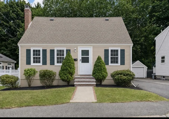 Photo 1 of Sale Pending at 37 Watson St, Braintree, MA 02184 | MLS# 73570766 | Listing updated on 2026-09-16