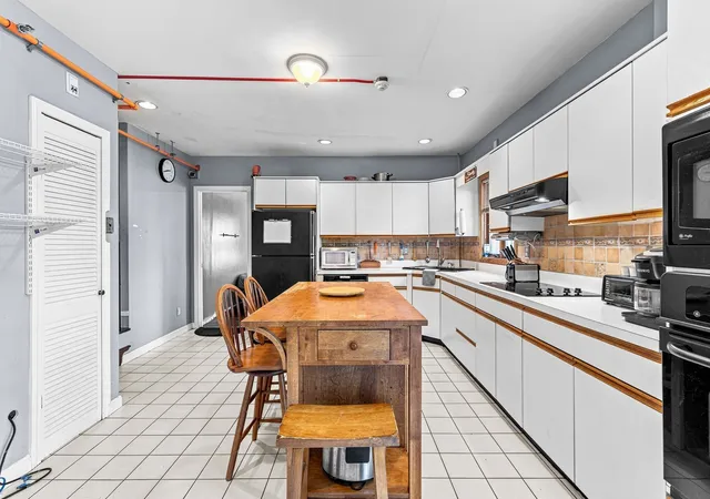 Photo 3 of Single family home for sale at 7 Plymouth St, New Bedford, MA 02740 | MLS# 73572402 | Listing updated on 2026-09-29