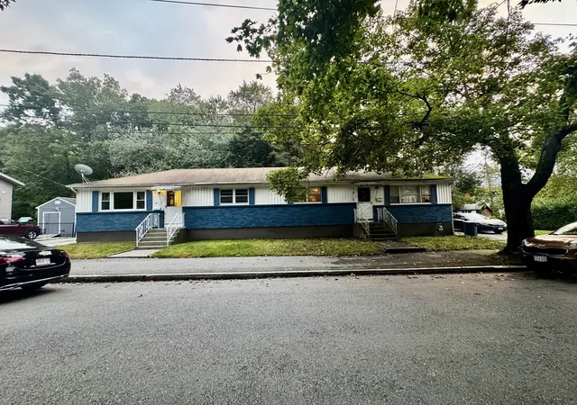 Photo 2 of Single family home for sale at 40 Harald St, Worcester, MA 01604 | MLS# 73587356 | Listing updated on 2026-10-12