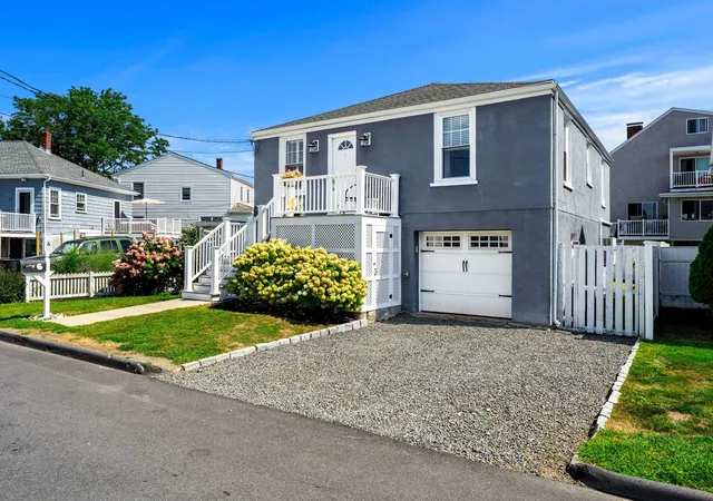 Photo 3 of Sale Pending at 6 Fox Hl Rd, Nahant, MA 01908 | MLS# 73572767 | Listing updated on 2026-09-29