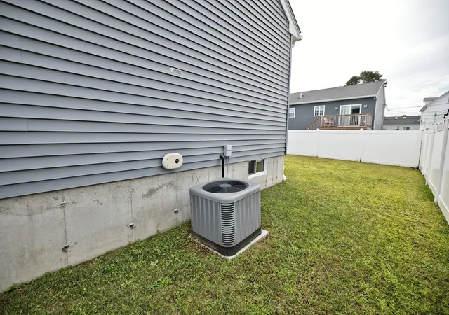 Photo 4 of Single family home for sale at 53 Pulaski St, Fall River, MA 02721 | MLS# 73570623 | Listing updated on 2026-10-21
