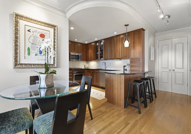 Photo 3 of Condo for sale at 85 E India Row #30D, Boston, MA 02110 | MLS# 73575002 | Listing updated on 2026-09-17