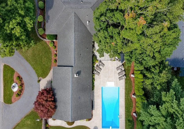 Photo 3 of Sale Pending at 4 Temi Rd, Chelmsford, MA 01824 | MLS# 73579665 | Listing updated on 2026-09-25