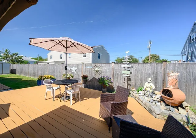 Photo 3 of Single family home for sale at 81 Warfield, Hull, MA 02045 | MLS# 73574772 | Listing updated on 2026-09-20